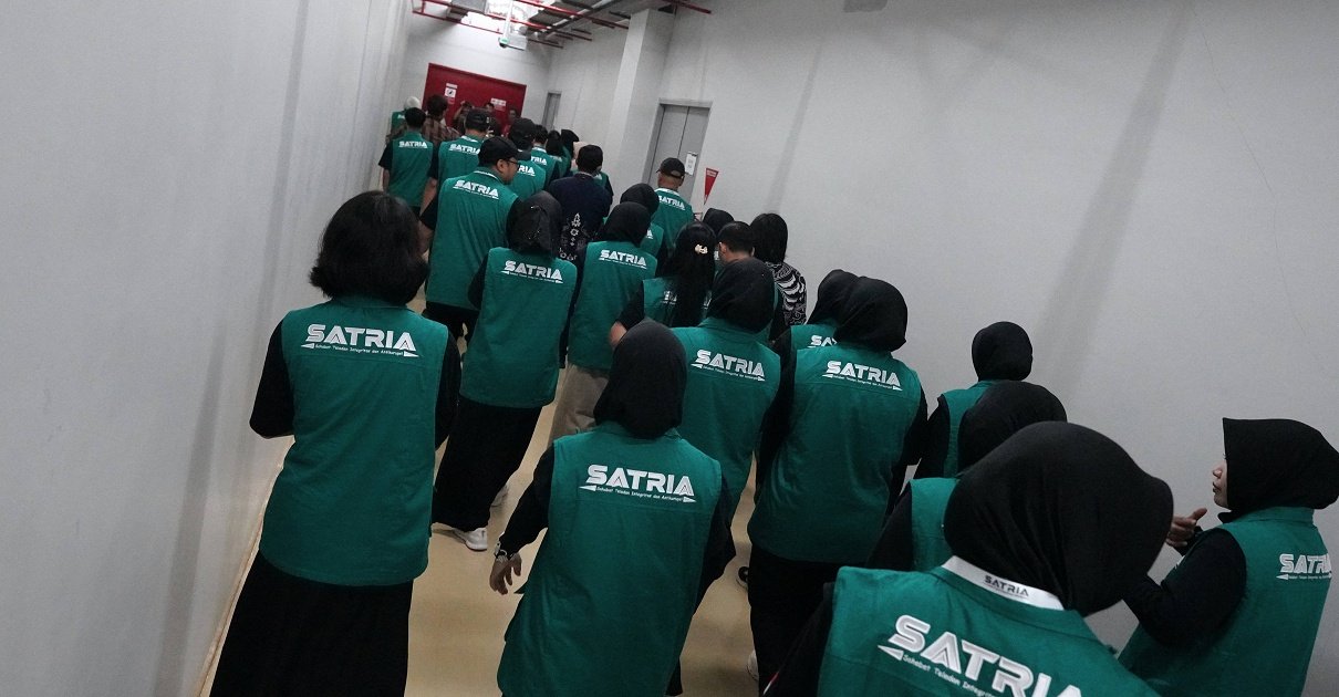 TERBARU: Guru SATRIA Lawan Jalan Pintas AI, Tegaskan Kejujuran Akademik Lebih Berharga dari Jawaban Instan