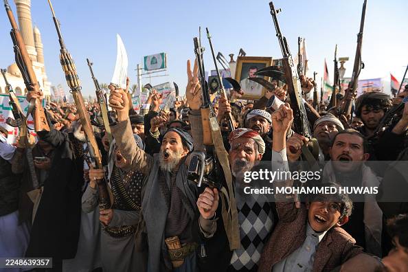 INTERNATIONAL - Konflik Saudi Houthi Memanas, Apakah Jamaah Umrah Harus Khawatir?