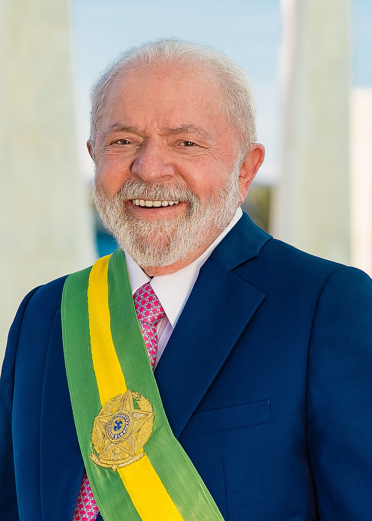 Hampir 160 Juta Pemilih Brasil Putuskan Nasib Lula vs Flavio Bolsonaro